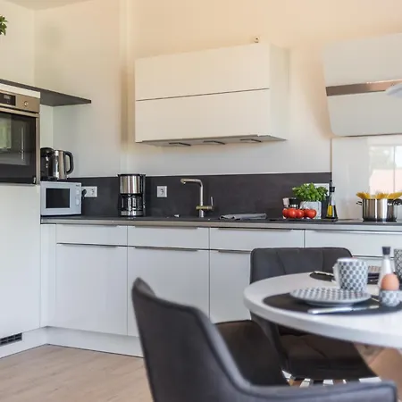 Apartment Domizil Mit Stil Im Gutspark *