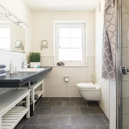 Domizil Mit Stil Im Gutspark * Rerik